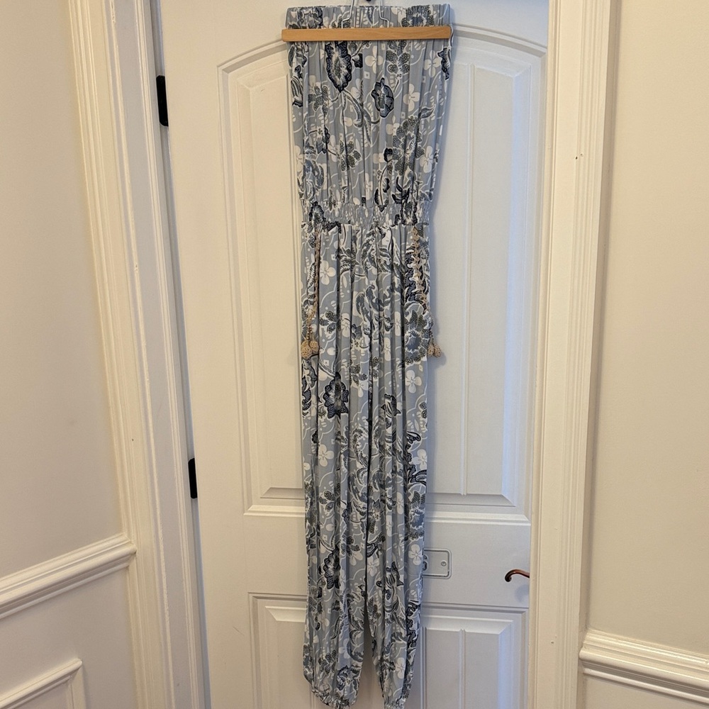 Skemo Floral Jumper - Gray and White